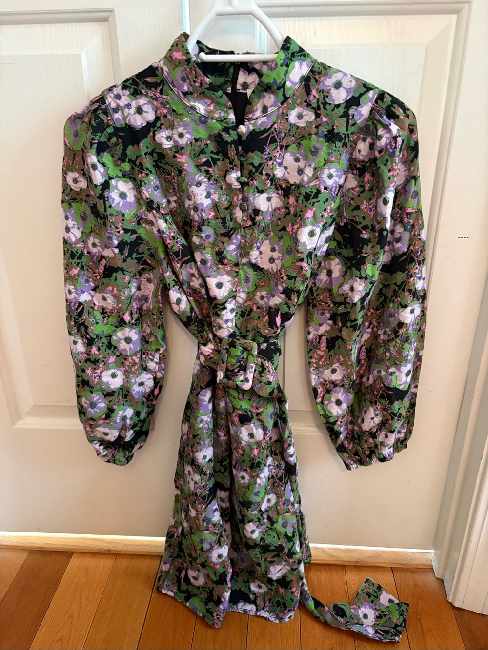 MELLODAY women’s dress, green and purple floral with belt, buttons, high collar